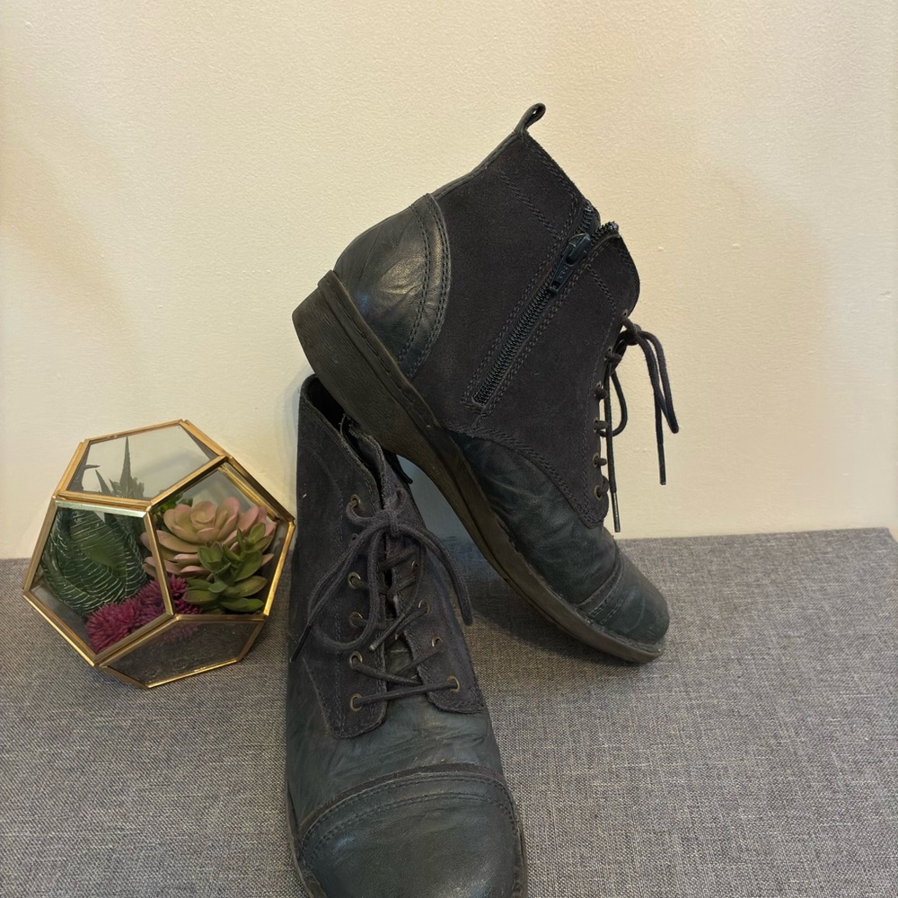 Clarks Navy Blue Leather Ankle Boots